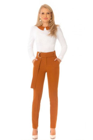 Pantaloni Pretty Girl office camel cu accesoriu metalic (19139)